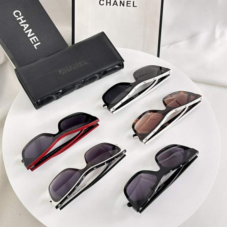 Picture of Chanel Sunglasses _SKUfw79479091fw